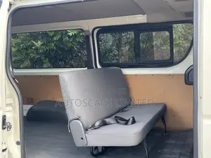 Toyota HiAce 2020 White
