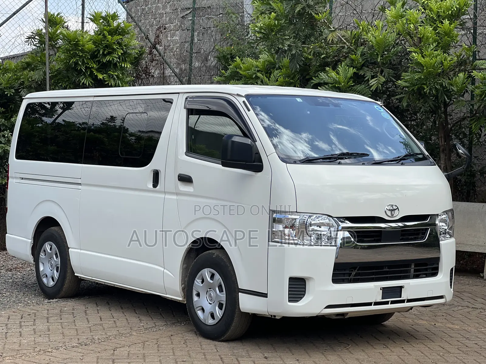 Toyota HiAce 2020 White
