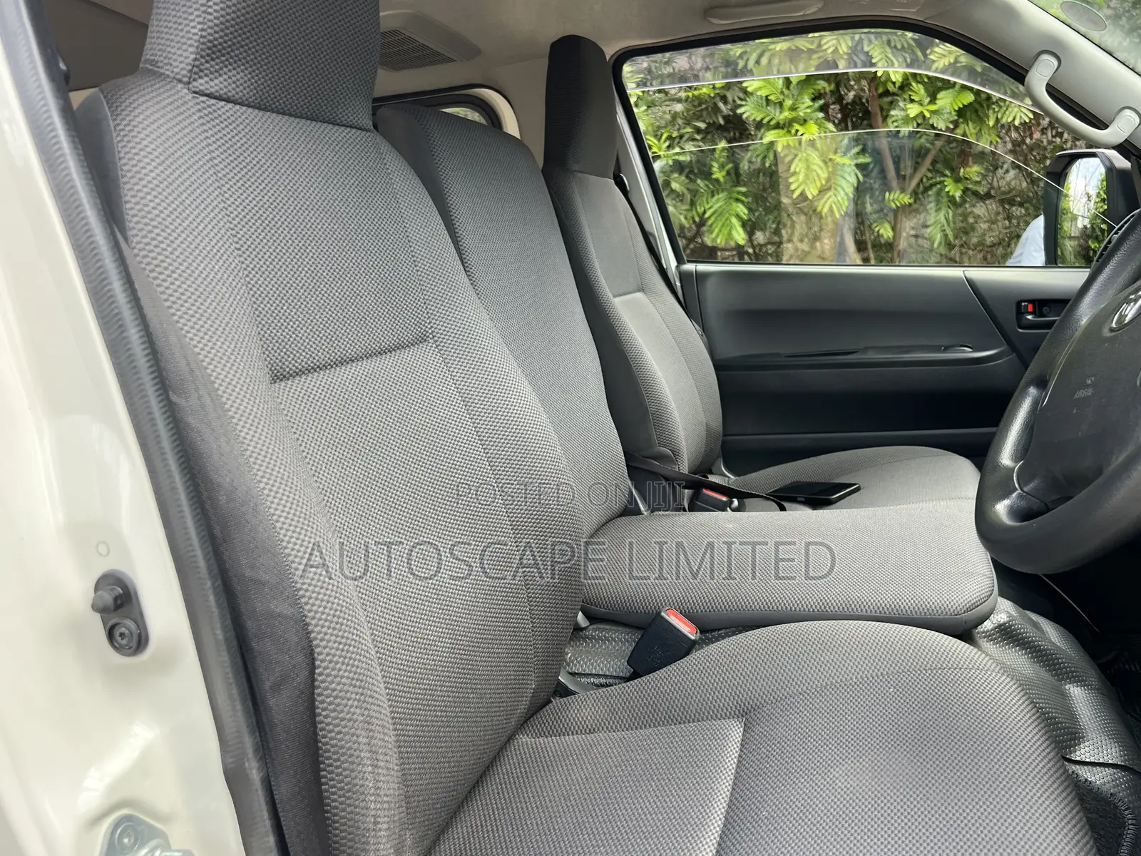 Toyota HiAce 2020 White