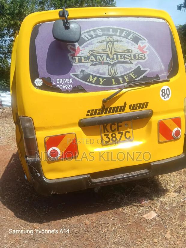 Nissan Caravan (Urvan) 2009 White - thumbnail 2