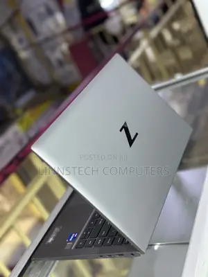 Laptop HP ZBook Firefly G8 16GB Nvidia SSD 512GB