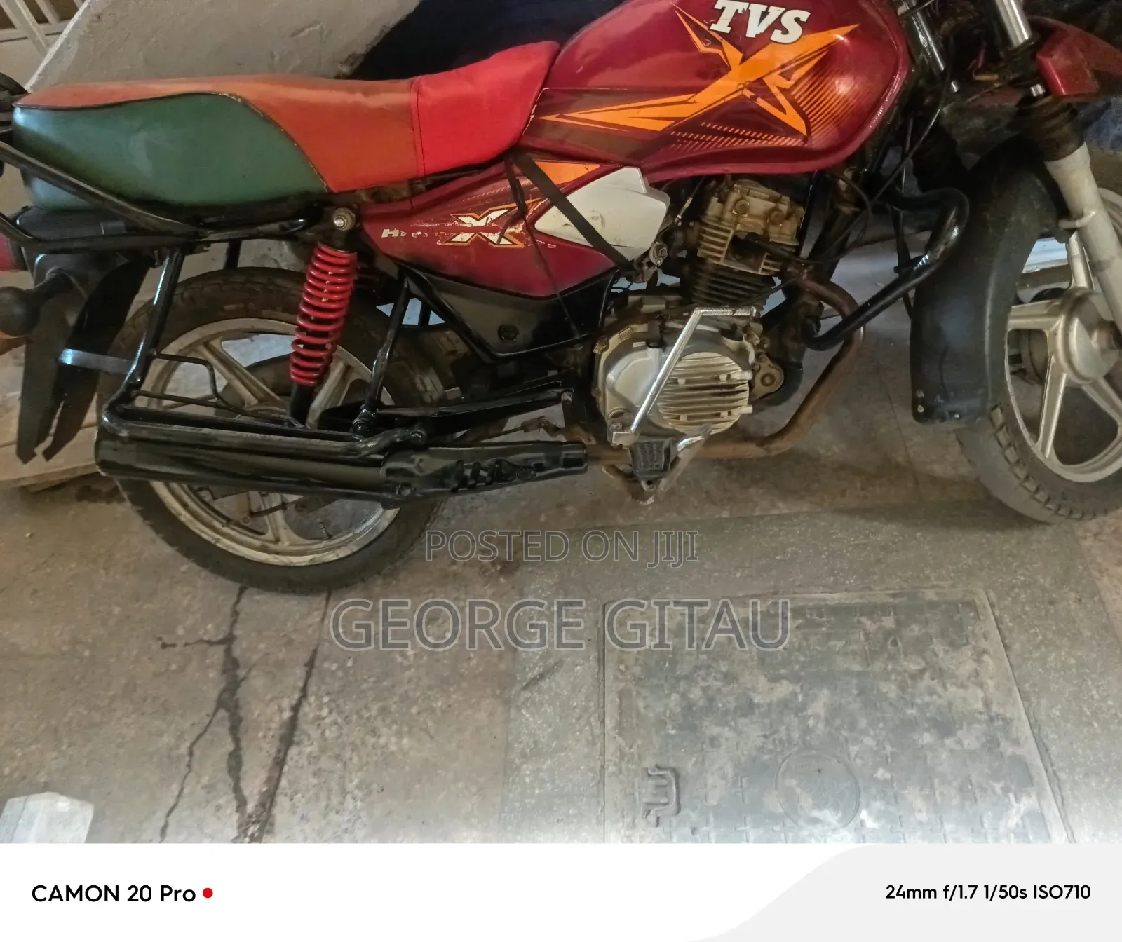 TVS HLX Plus ES 2021 Red