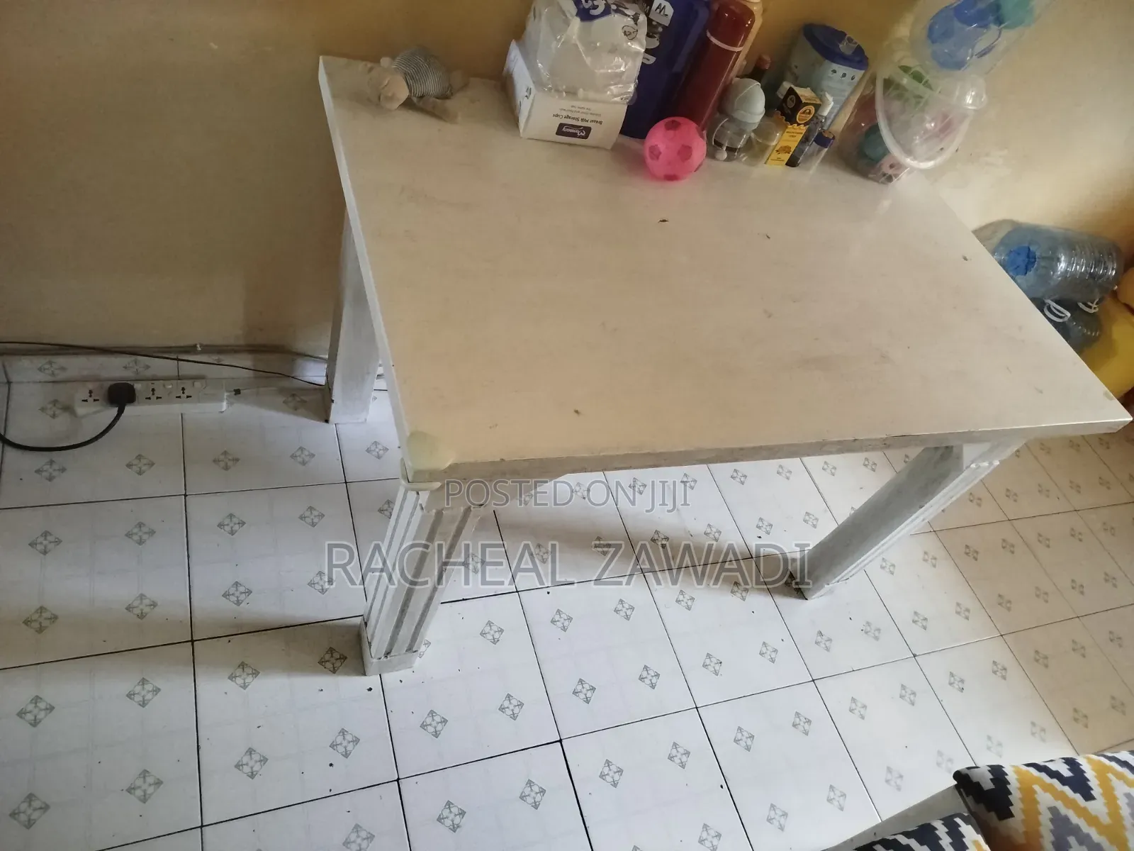 Dinning Table
