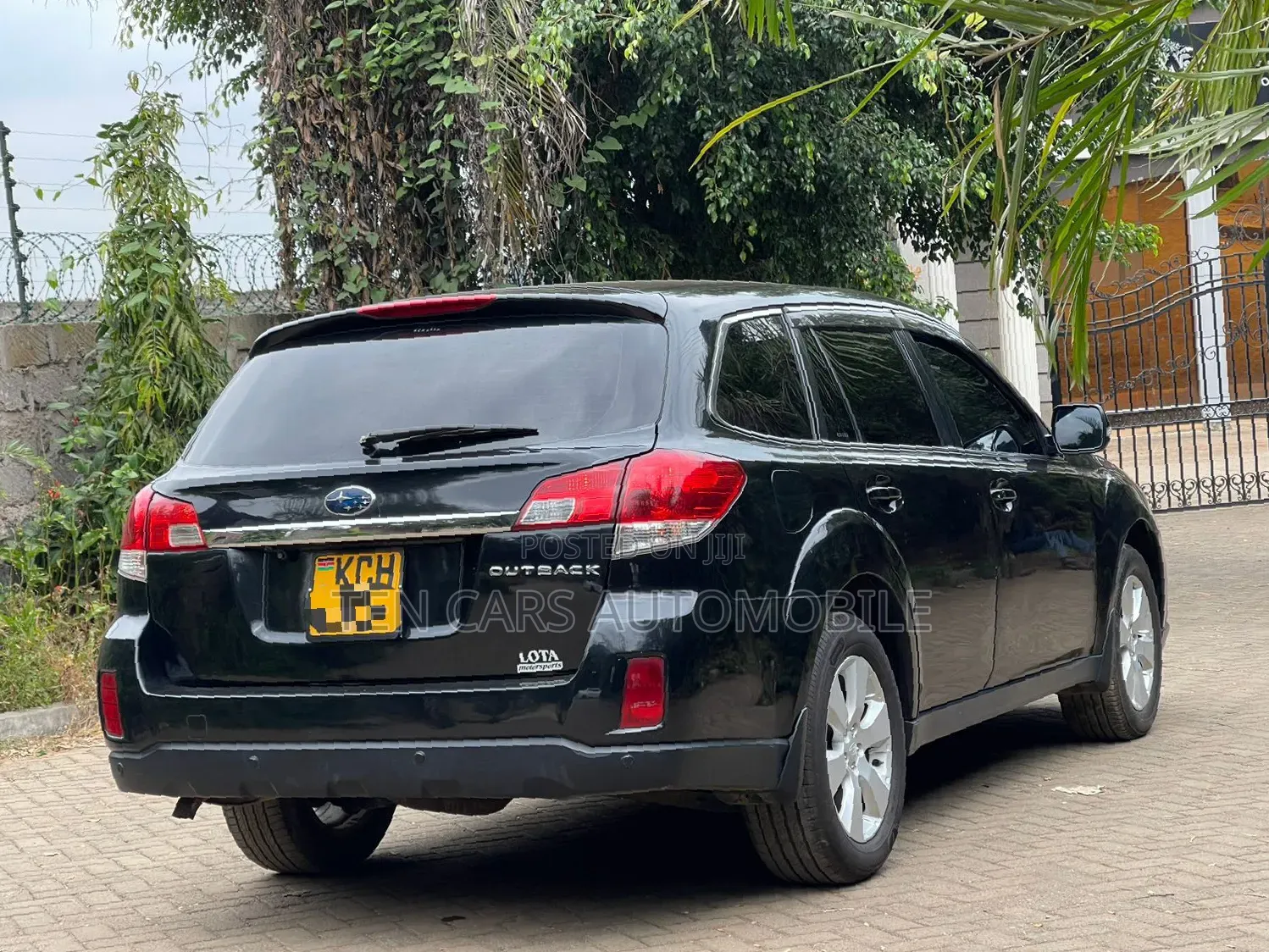 Subaru Outback 2009 Black