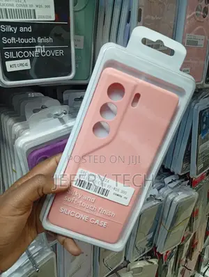 Tecno Camon 40 Pro Unique Vertical Camera Cutout Case