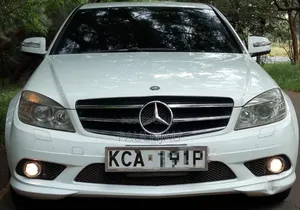 Mercedes-Benz C200 2012 White