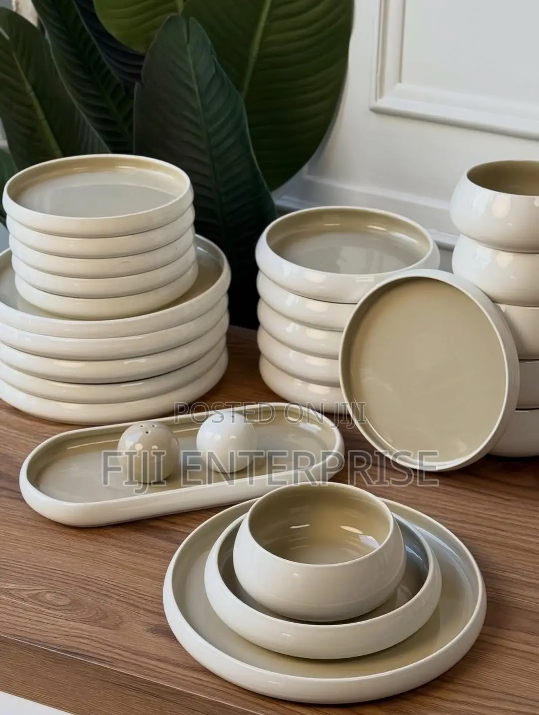 27-Piece European Double Glaze Porcelain Dinner Set