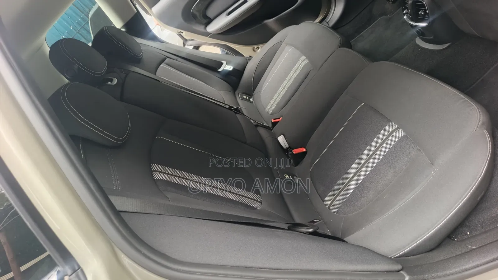 Mini Cooper 2019 Gray