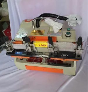 Defu Key Cutting Machine/Key Cutting Machine