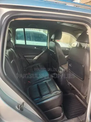 Volkswagen Tiguan 2009 Silver