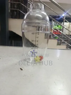 Cocktail Shaker Cup
