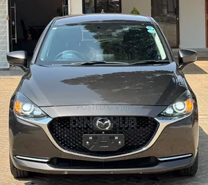 Mazda 2 2019 Brown