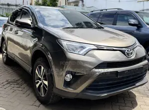 Toyota RAV4 2018 Ivory