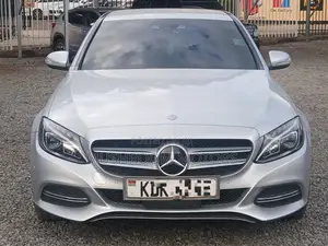 Mercedes-Benz C180 2016 Silver