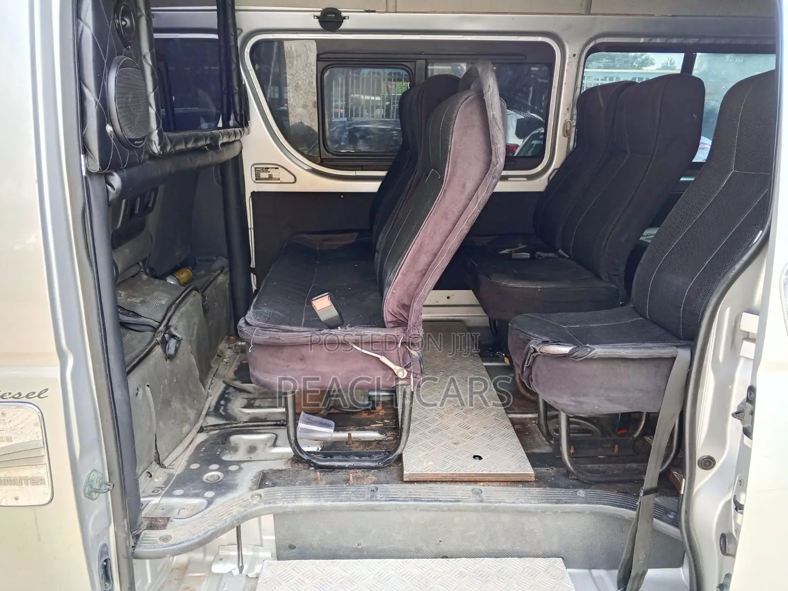 Toyota HiAce 2017 Silver