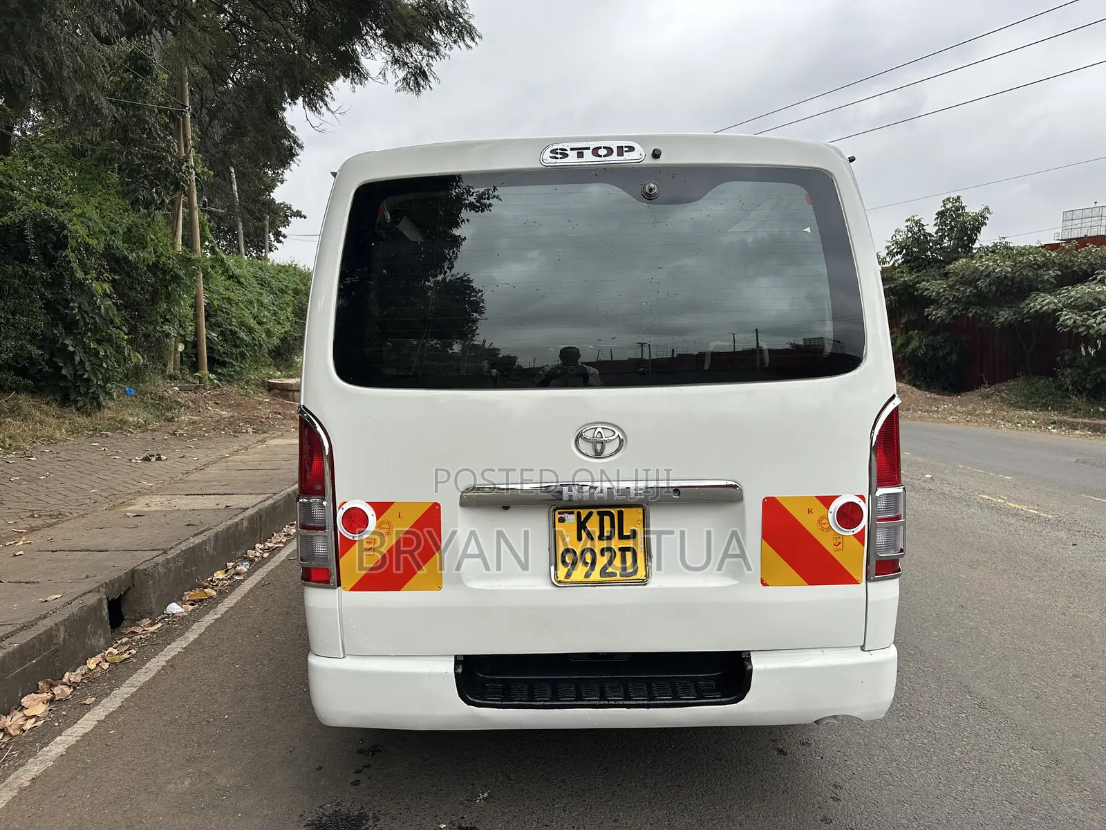 Toyota HiAce 2016 White