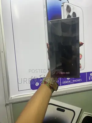 Samsung Galaxy S20+ 5G 128 GB Black