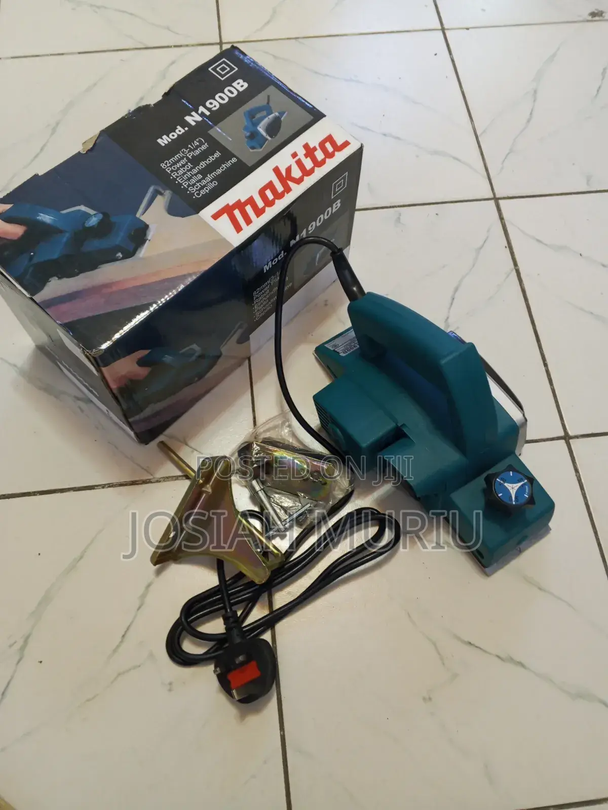 Makita Electric Planer