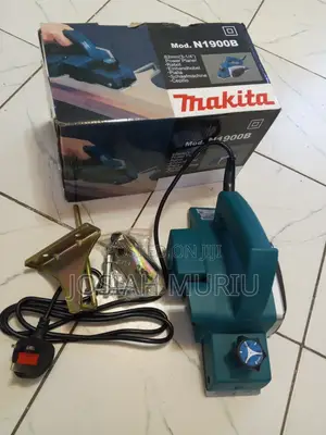Makita 680w Electric Planer