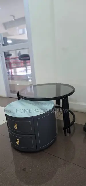 Coffee Table: Modern Look Tea Table With Natural Marble