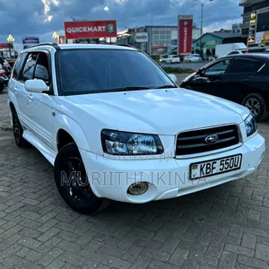 Subaru Forester 2002 White