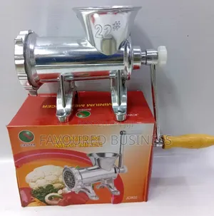 Powerful Hand Tool M22 Meat Mincer/ Reliable Meat Mincer Available