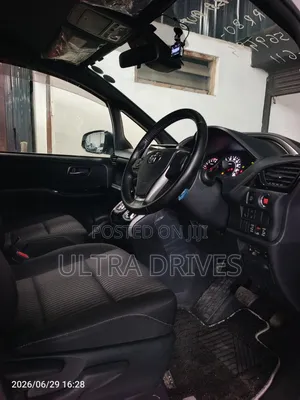 Toyota Voxy 2019 White