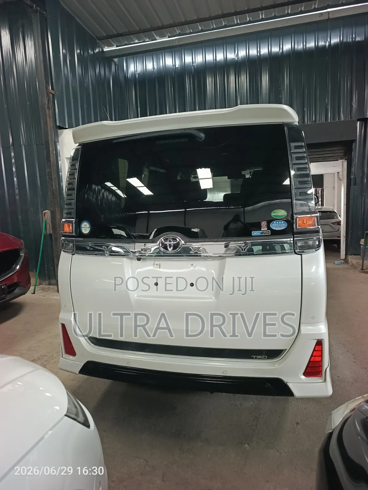 Toyota Voxy 2019 White
