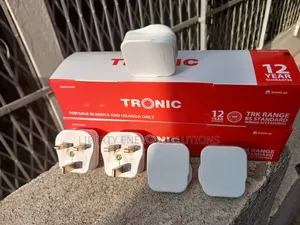 Tronic Brand 13a Fused Plug