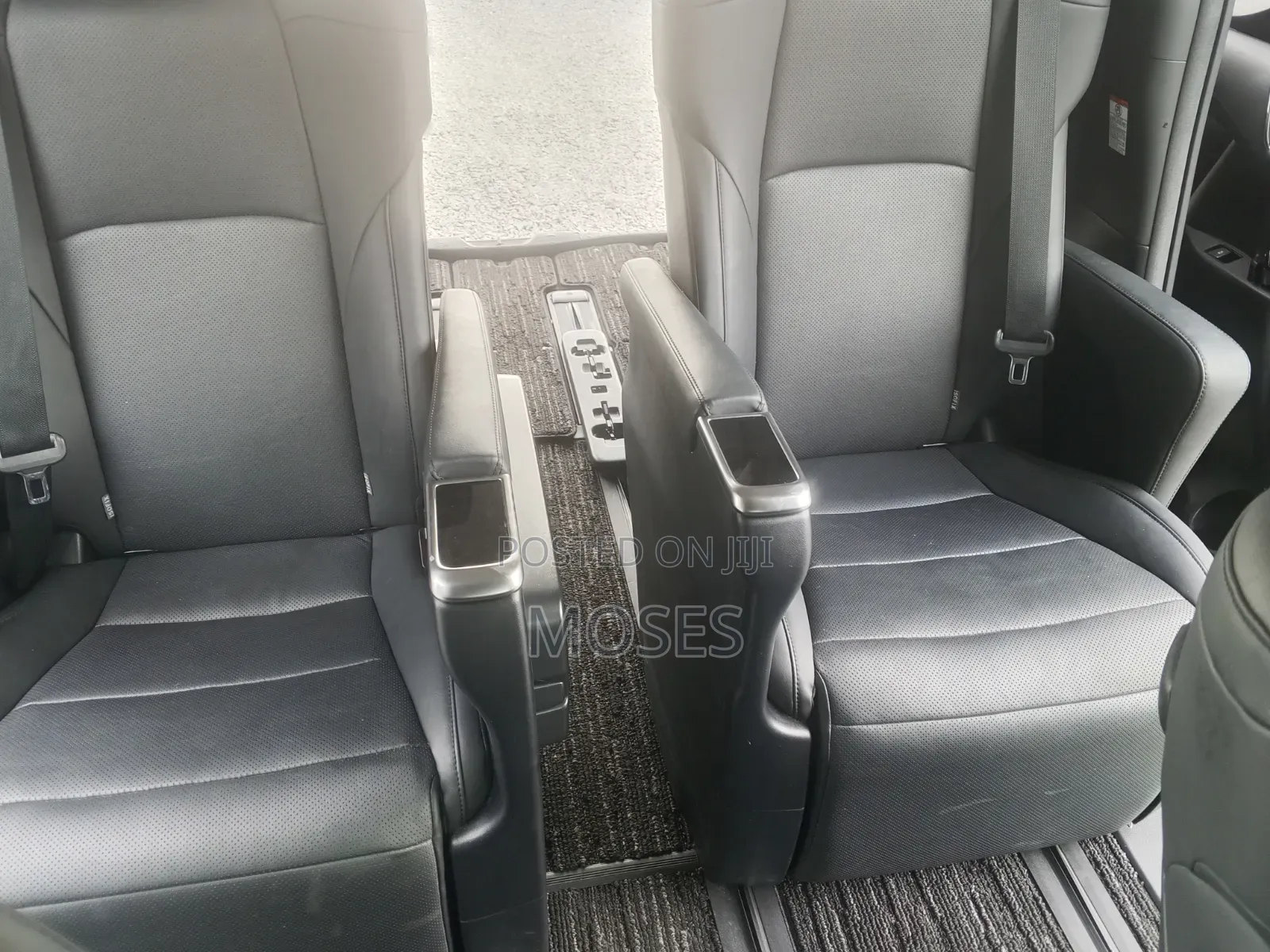 Toyota Alphard 2020 Black