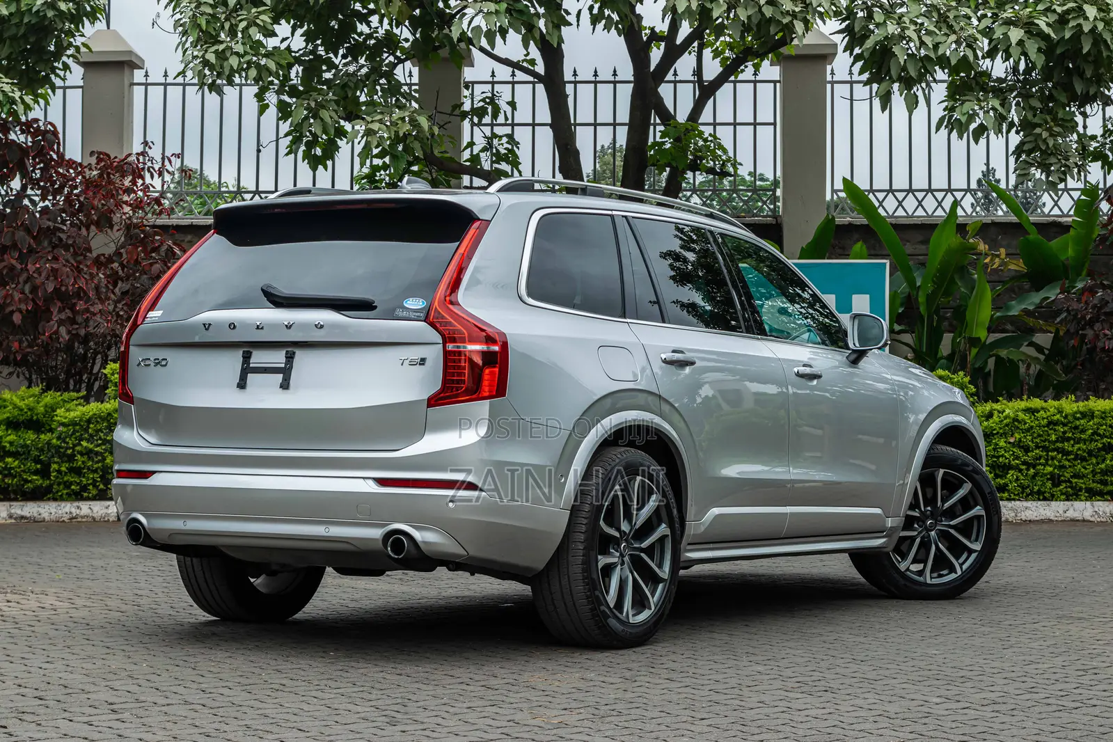 Volvo XC90 2019 Silver