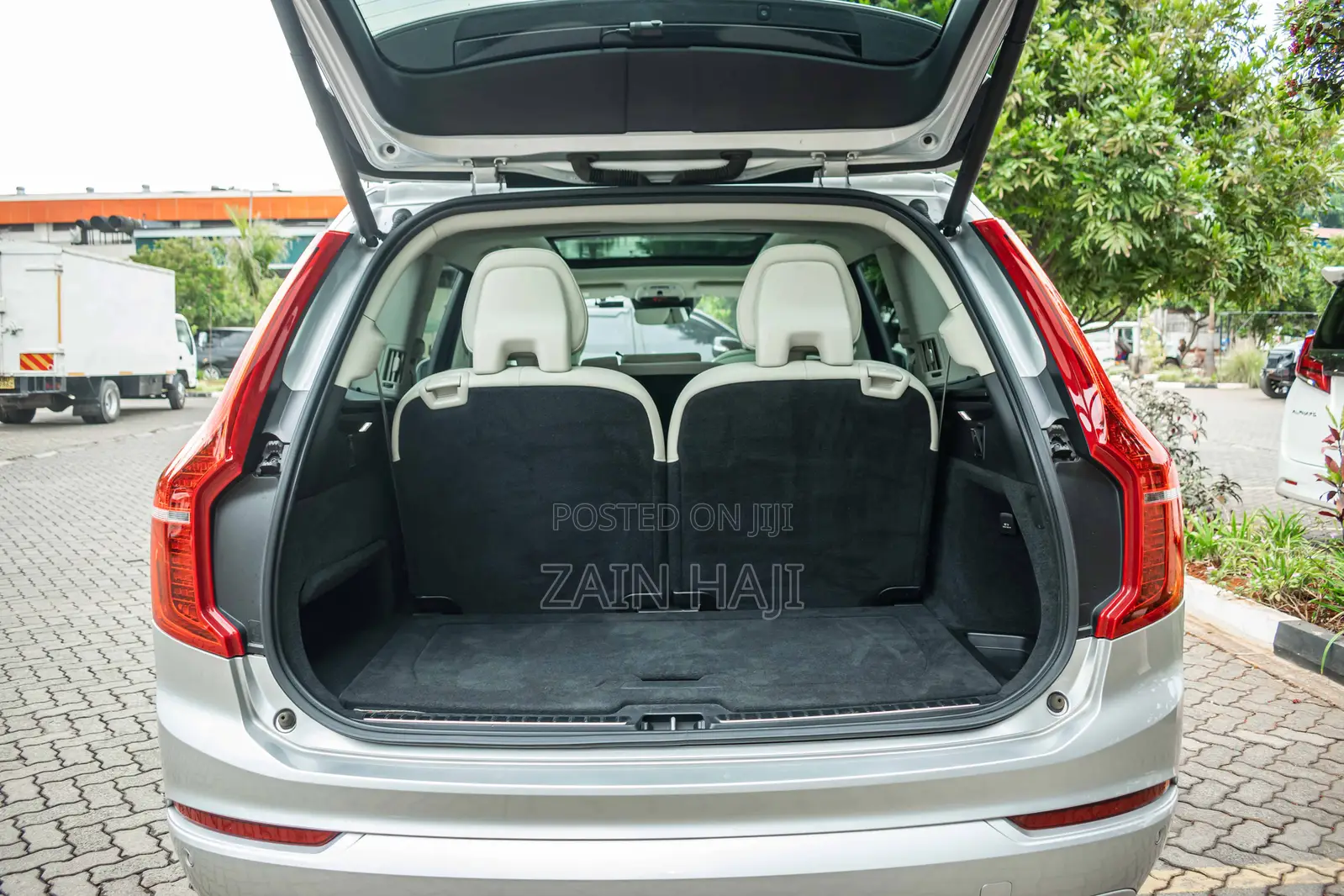 Volvo XC90 2019 Silver