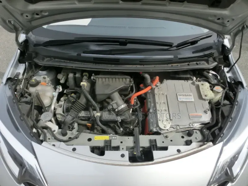 Nissan Note 2019 Silver