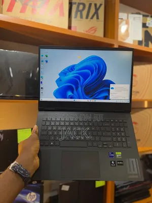 Laptop HP Omen 16 16GB Intel Core i9 SSD 1T