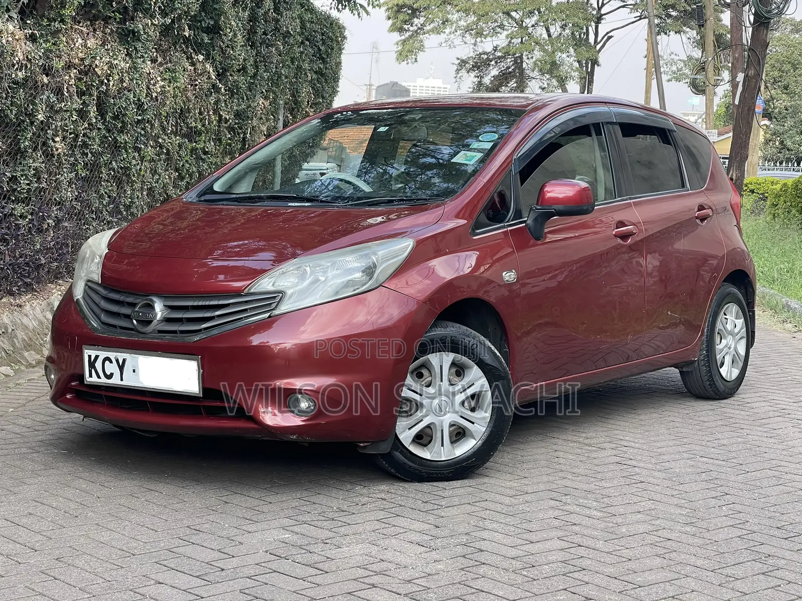Nissan Note 2013 Red
