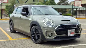 Mini Clubman 2019 Gray