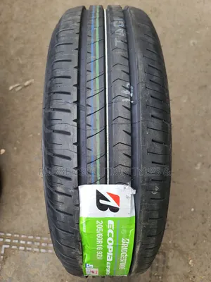 205 /60 R16 Bridgestone Tyres 92v Ecopia Ep300