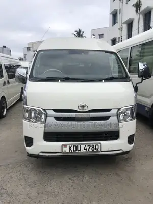Toyota HiAce 2018 White