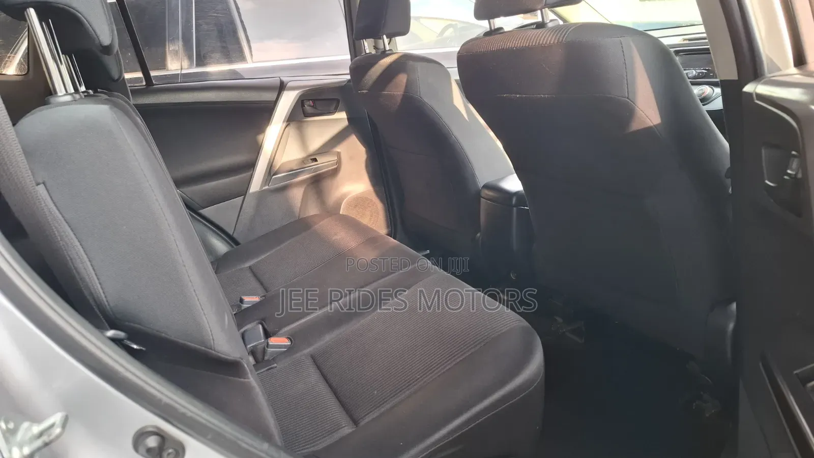 Toyota RAV4 2017 Gray