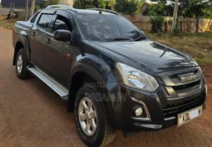 Isuzu D-MAX 2023 Black
