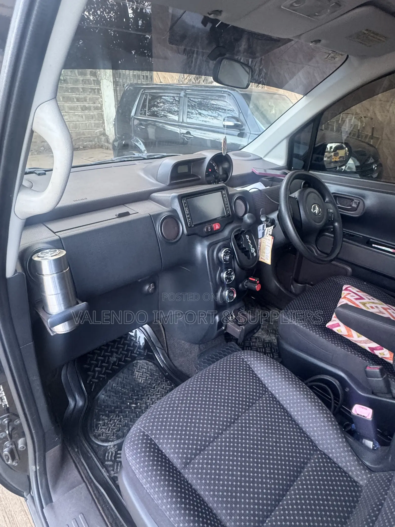 Toyota Spade 1.5 2016 Black