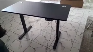 Electric Adjustable Table