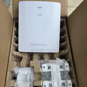 Grandstream Gwn7664 High-Speed Wi-Fi 6 Indoor Ap