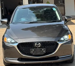 Mazda 2 2019 Brown