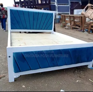 White Blue Mocket Bed Size 5 by 6 + Free Delivery