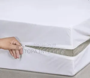 Elderly Care Home Soft Quilted Waterproof Mattress Protector