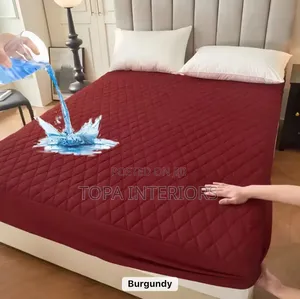 Burgundy Soft and Breathable Absorbent Waterproof Mattress Protectors
