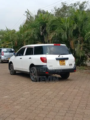 Nissan Advan 2014 White