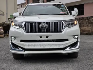 Toyota Land Cruiser Prado 2019 White