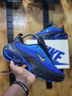 Nike Airmax Portal Sneakers